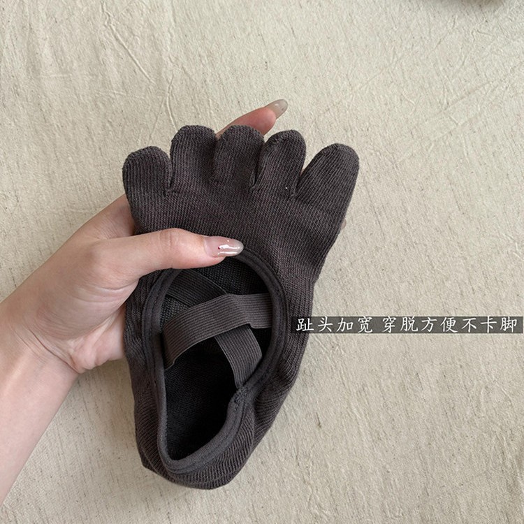 Women's Criss-Cross Strappy Fi - огляд і ціна Grip Sock Yoga