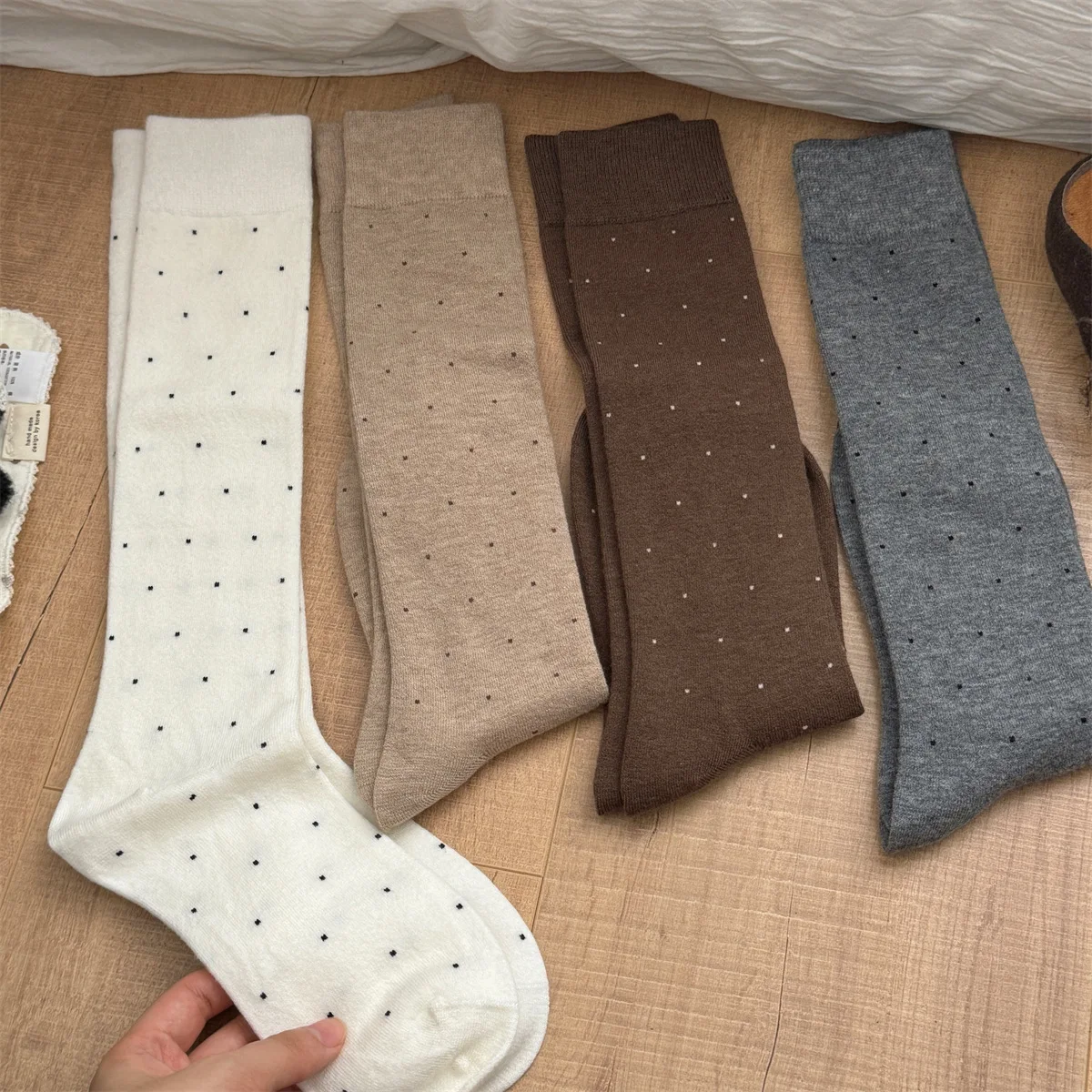 SP&CITY Winter Sweet Polka Dot - огляд і ціна Silk Sock Bamboo