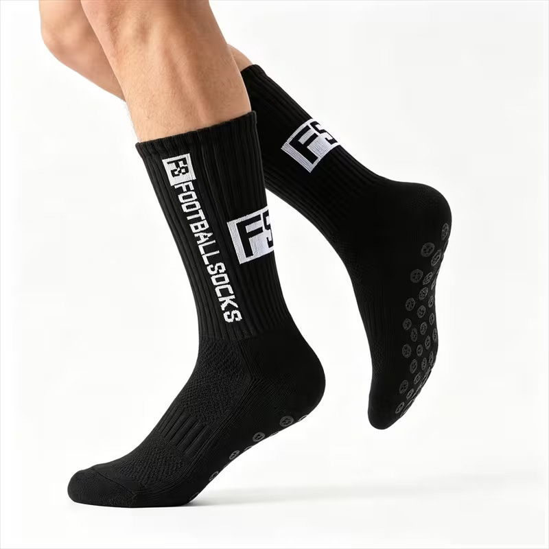 1 Pair Grippy Sports Crew Sock - огляд і ціна No Show Sock Women